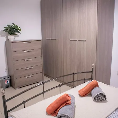 Cozy Aparment, Wifi, 5 Min To Sea, Self Checkin * Sliema